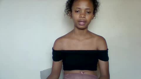 kamillah69 online show from 01.15.26