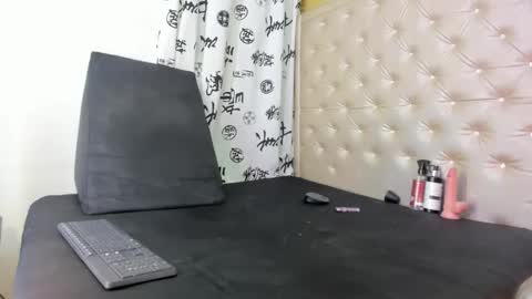 Snapshot of kamilo_gx chatting on 10.08.25 KAMI online show from 10.08.25