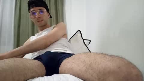 Snapshot of kamiloonfire chatting on 11.15.25 kamiloonfire online show from 11.15.25