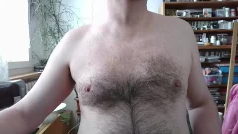 Snapshot of kamiluc1974_2 chatting on 06.14.26 Kamil Lipovy online show from 06.14.26