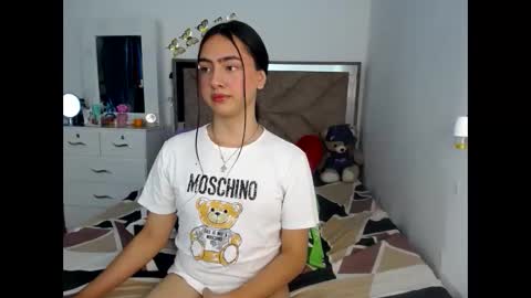 Snapshot of kammi_candy chatting on 06.06.26 -- kammi -- online show from 06.06.26