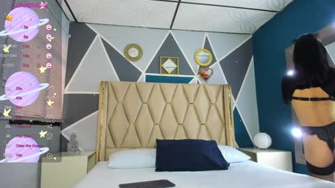 hello  Im Danni online show from 01.19.25