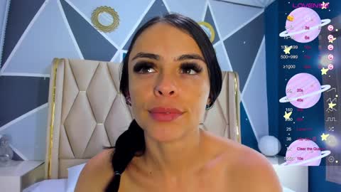 hello  Im Danni online show from 01.22.25