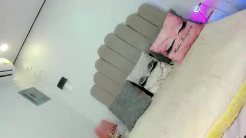 my ig ts kandy69 online show from 02.23.25