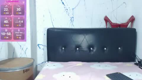 Paola online show from 12.19.25