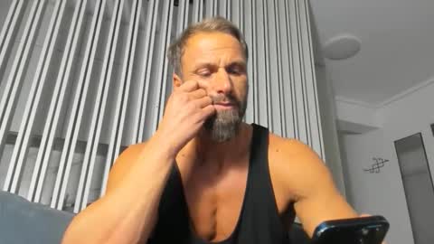 Kane OF strongkane online show from 11.30.25