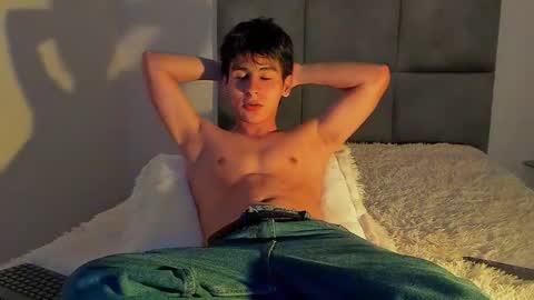 dowglas online show from 09.29.25