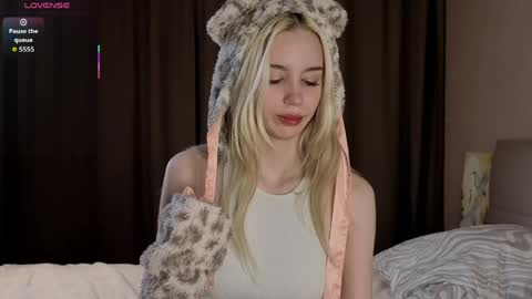 Alice online show from 04.15.26