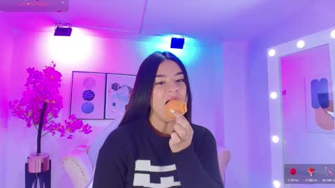 Kaori online show from 10.08.25