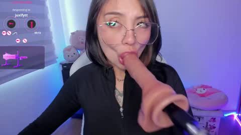 Hanny online show from 10.28.25