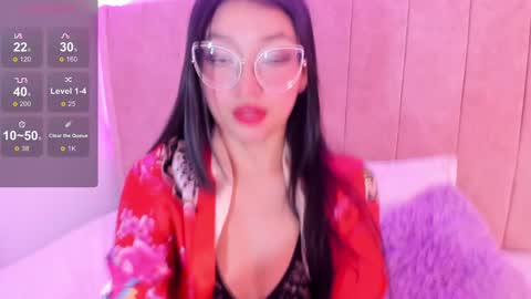 Kaori online show from 12.10.24