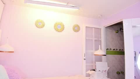 Snapshot of kaory_azumi chatting on 10.17.25 kaory_azumi online show from 10.17.25