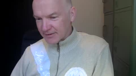 Robbie online show from 04.14.26