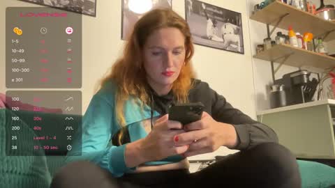 Snapshot of kapri_sun chatting on 09.27.25 kapri_sun online show from 09.27.25