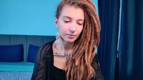 Kara online show from 10.16.25