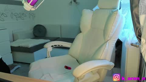 karen0092 online show from 01.30.25