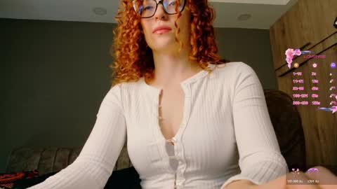 Snapshot of karen_brave chatting on 05.17.26 karen online show from 05.17.26