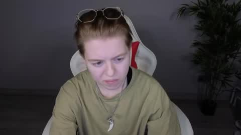 Karen online show from 03.22.26