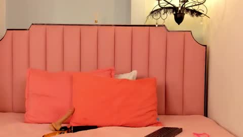 Karen online show from 02.10.26