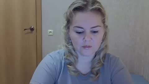 karennelsonx online show from 11.25.25