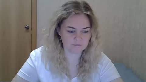 karennelsonx online show from 06.25.26
