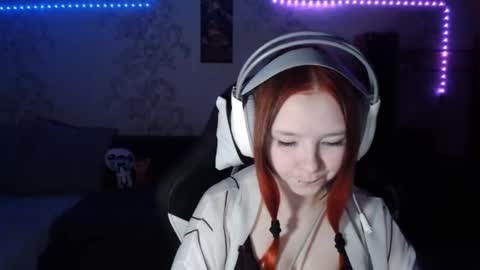 Lisa Backler online show from 09.10.25