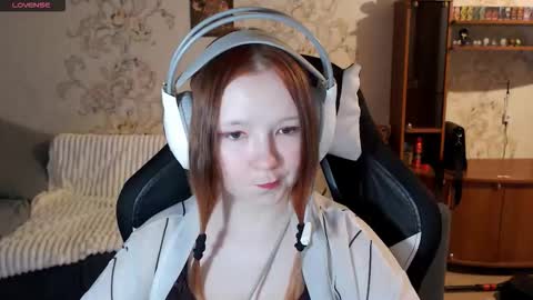 Lisa Backler online show from 10.03.25