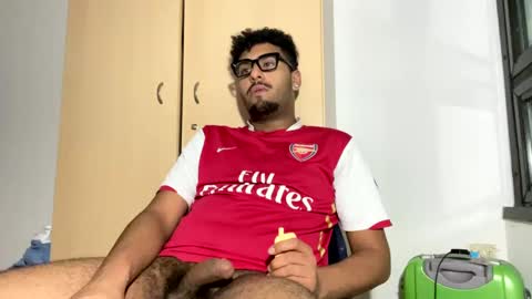 karim03larbi online show from 01.20.25