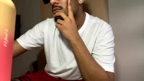 karim03larbi online show from 01.22.25