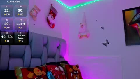 Snapshot of karin_grey69 chatting on 12.14.24 Karin online show from 12.14.24