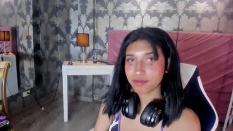 Karina online show from 09.26.25