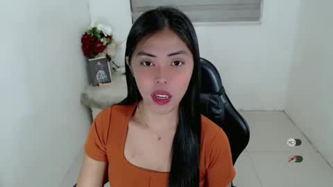 I AM BELLE online show from 09.08.25