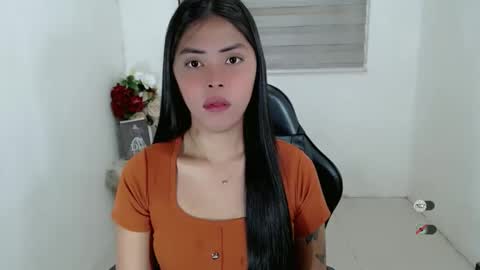 I AM BELLE online show from 09.11.25