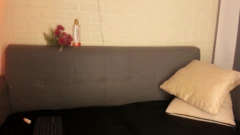 Kari online show from 10.08.25