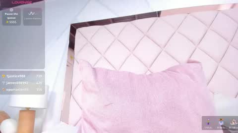 Karina online show from 11.10.25