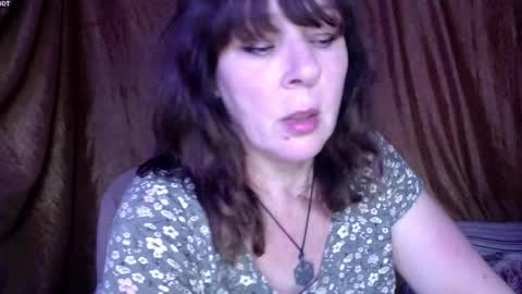 Karina online show from 10.16.25