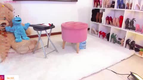 Karina  online show from 10.08.25