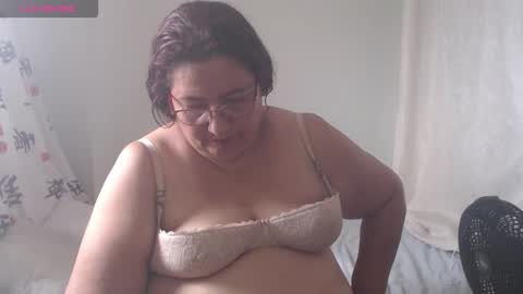 Snapshot of karina_turbay chatting on 02.06.26 Karina online show from 02.06.26