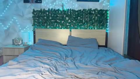 Snapshot of karina_vibe chatting on 02.16.26 Karina online show from 02.16.26