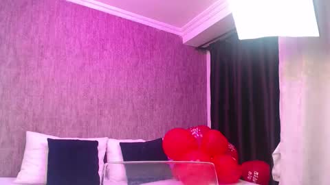 Snapshot of karinaflowers_ chatting on 02.20.26 Im Karina online show from 02.20.26