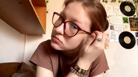 Karina online show from 04.18.26