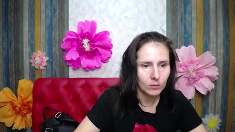 KarinaSwann online show from 09.18.25