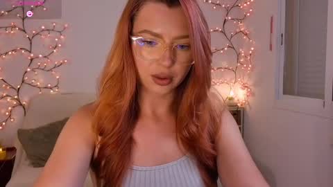 Snapshot of karinchik_ chatting on 05.20.26 Karina online show from 05.20.26