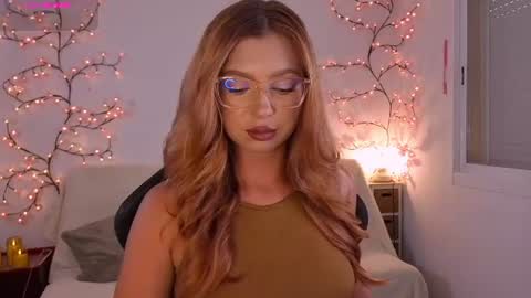 Snapshot of karinchik_ chatting on 07.07.26 Karina online show from 07.07.26