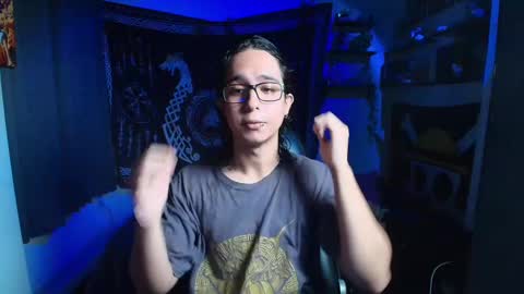 Snapshot of kariozzz chatting on 10.04.25 call me kai 3 online show from 10.04.25