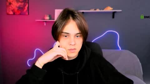 Karl online show from 10.19.25