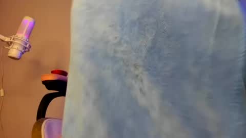 Snapshot of karla_grey19 chatting on 01.24.25 Karla Grey19 online show from 01.24.25