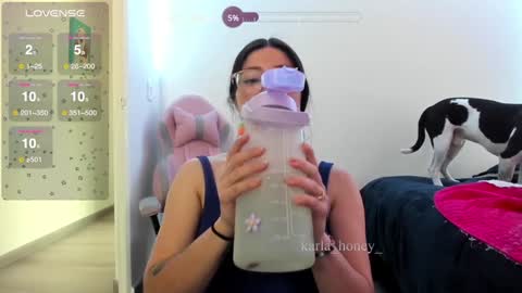 Snapshot of karla_honey_ chatting on 01.08.25 Karla online show from 01.08.25