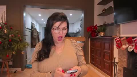 Carla Connor online show from 12.18.24