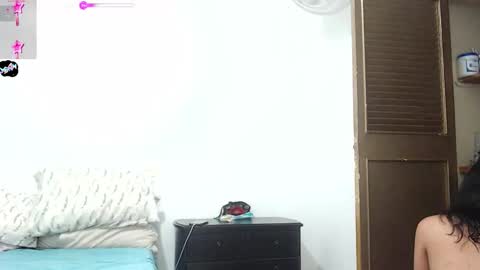 Snapshot of karla_kitten_ chatting on 11.08.25 Miss Karla online show from 11.08.25